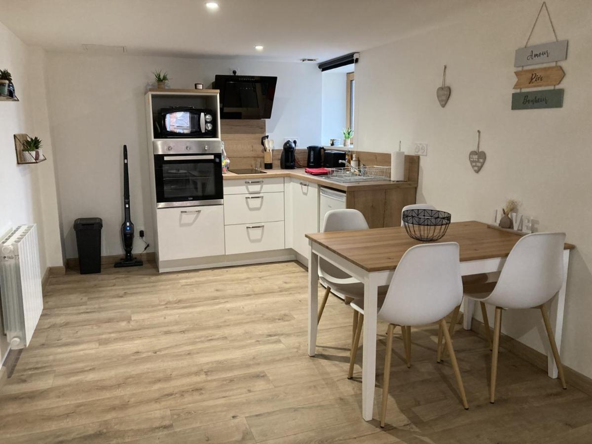 Appartement Au Coeur D'Espalion Le Perchoir Du Lot Kültér fotó